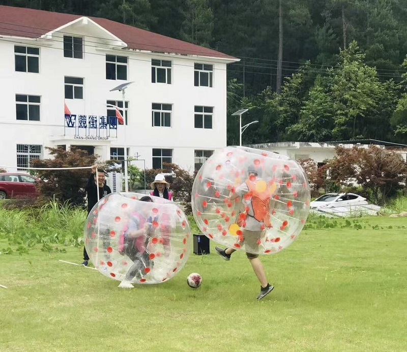 拓展训练——碰碰球