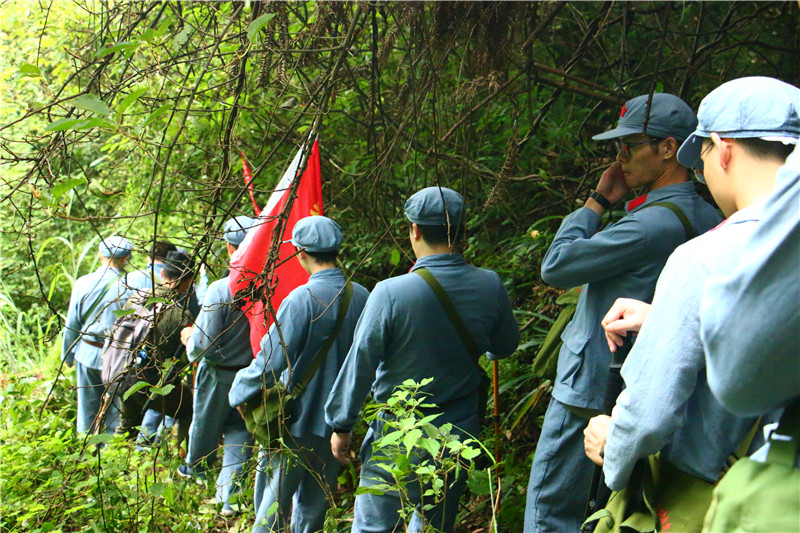 重走长征路
